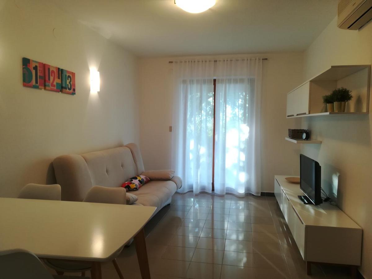 Apartments With A Parking Space Presika, Labin - 7390 Extérieur photo